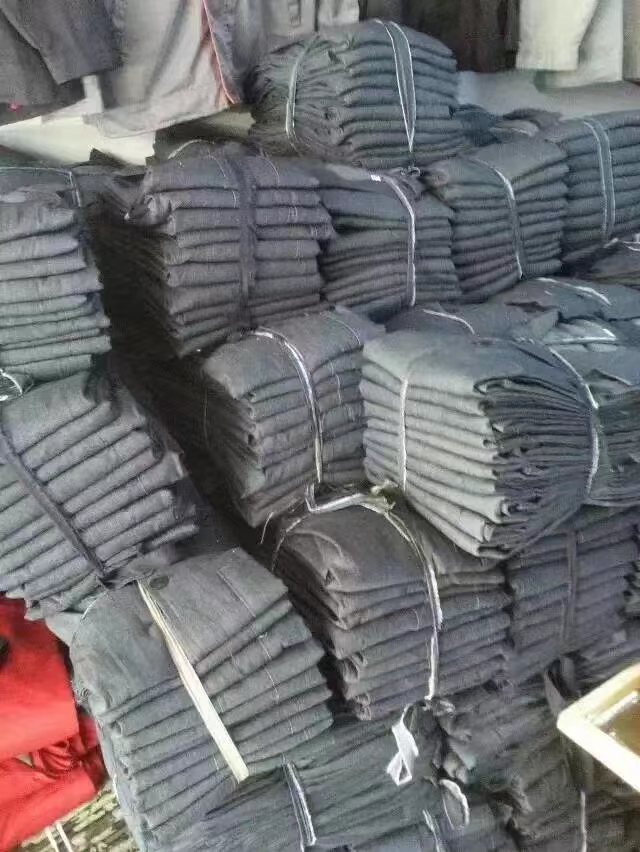在大批量生产大褂子时，如何把控质量，避免常见的生产缺陷